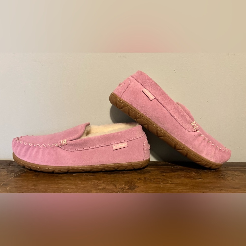 Wicked Good Slippers Venetian - Picture 6 of 11